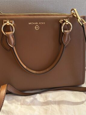 Michael Kors Medium Marilyn